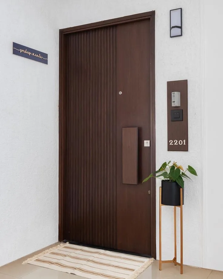 Classic Pine Wooden Door with Carved Details GR-DR-TWD-1048