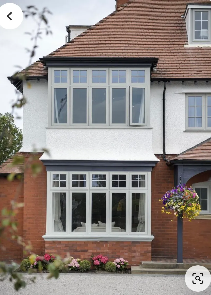 Classic Heritage Oak Window GR-WIN-THW-1067